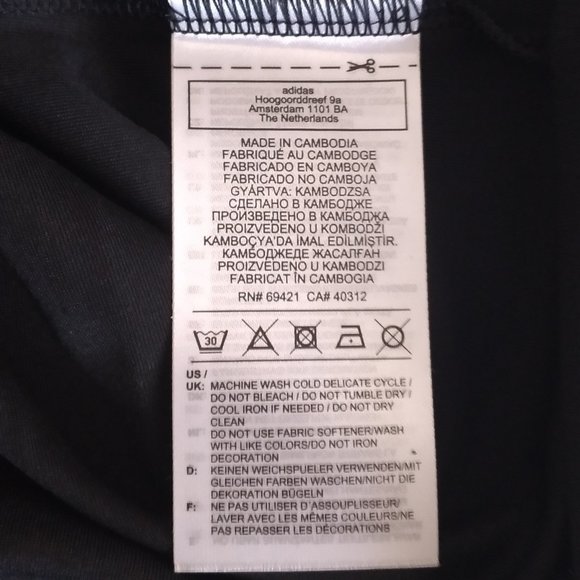 🆕Reebok Women's Running Essentials Short Sleeve Tee, Black, NWT, Authentic - Picture 13 of 14